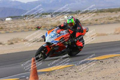 media/Dec-17-2022-SoCal Trackdays (Sat) [[224abd9271]]/Turn 9 Inside (1pm)/